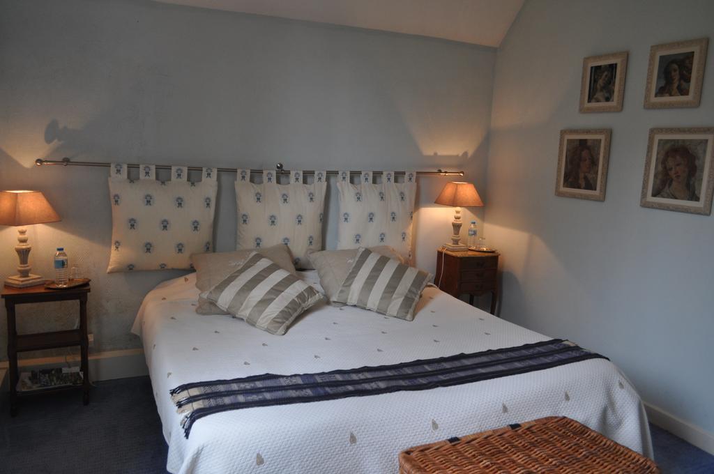 Le Chateau Des Ormes Bed and Breakfast Lambersart Habitación foto