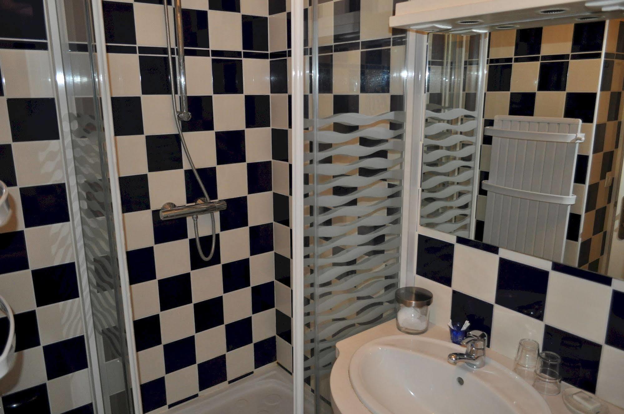 Le Chateau Des Ormes Bed and Breakfast Lambersart Exterior foto