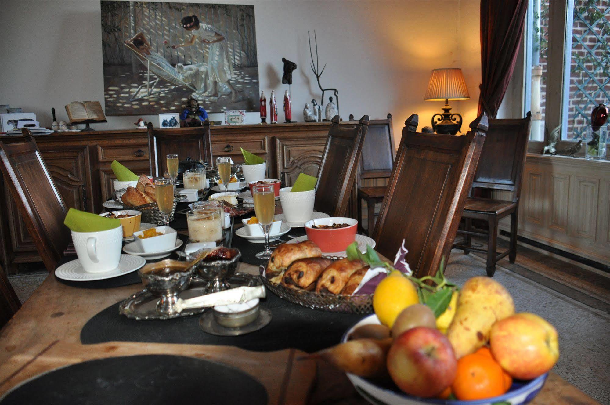 Le Chateau Des Ormes Bed and Breakfast Lambersart Exterior foto
