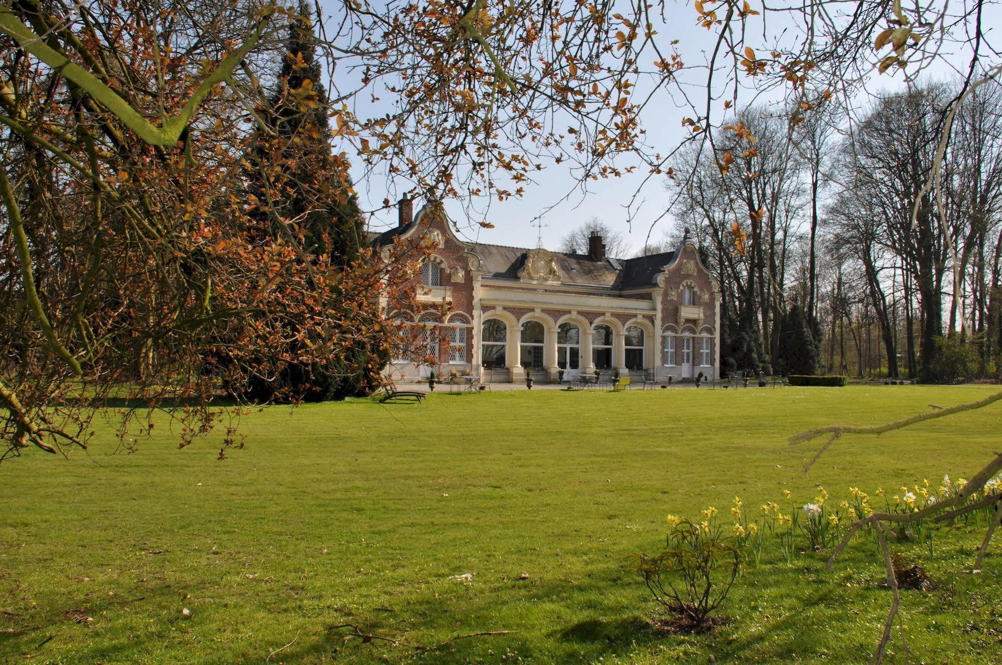 Le Chateau Des Ormes Bed and Breakfast Lambersart Exterior foto